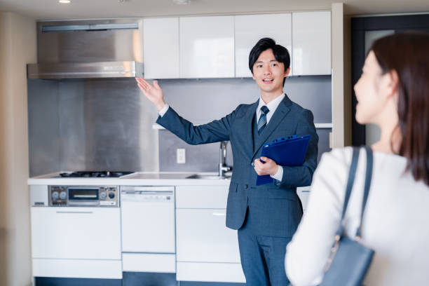 How Do I Choose the Right Real Estate Agent in LA?
