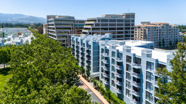 Keep or Sell Land in Los Angeles? An Expert Take for Smart Investors